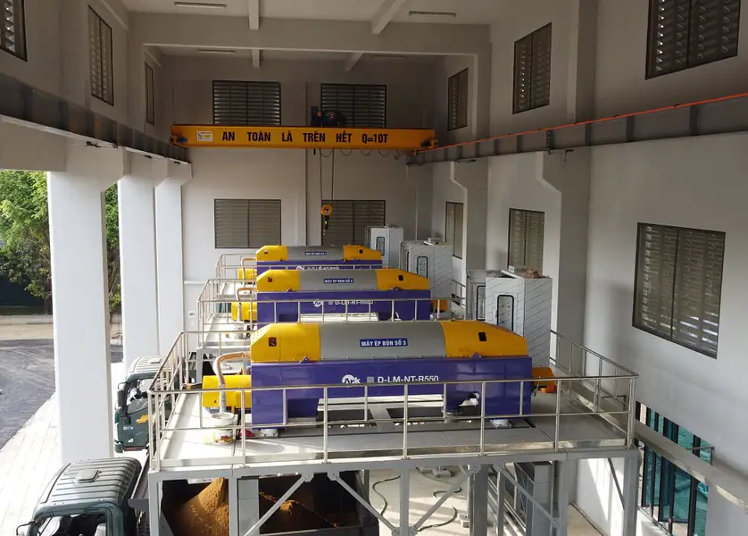 โครงการบำบัดตะกอน- โรงงานผลิตน้ำประปาซองดา - Thumbnail 2